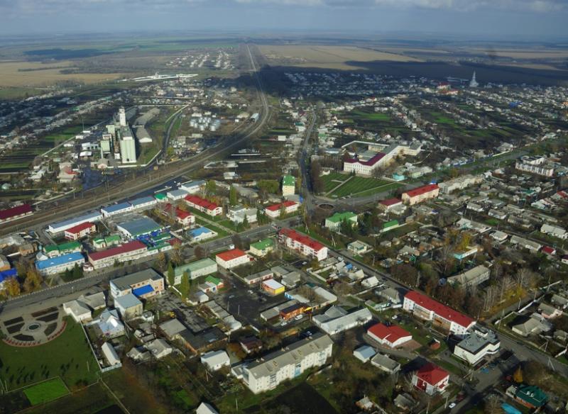 Погода в прохоровке белгородской. Пгт Прохоровка Белгородской области. Пгт. Прохоровка (Прохоровский район), Россия. Парк в Грушках Белгородская область поселок Прохоровка. Прохоровка Белгородская область фото поселка.